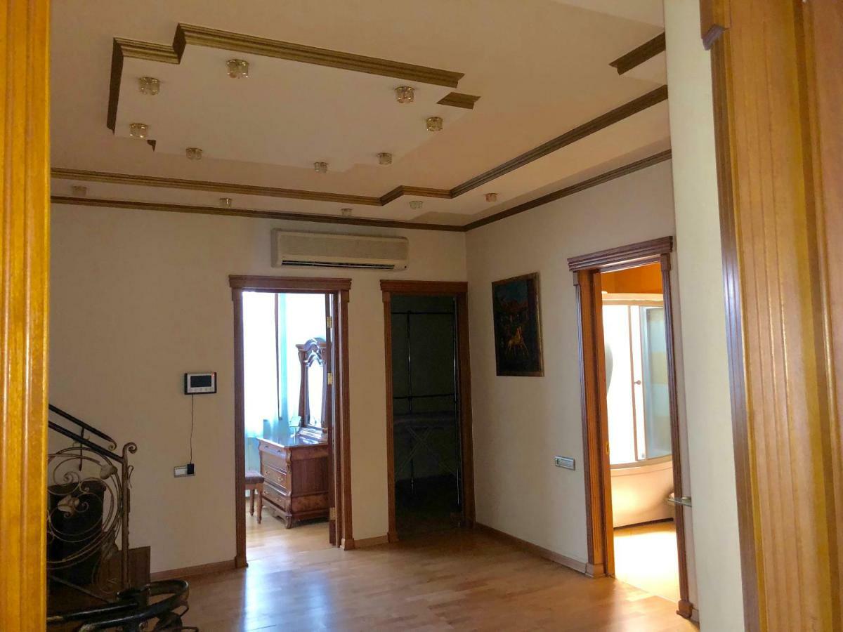 Luxury Tumanyan Apartment Yerevan Exterior foto