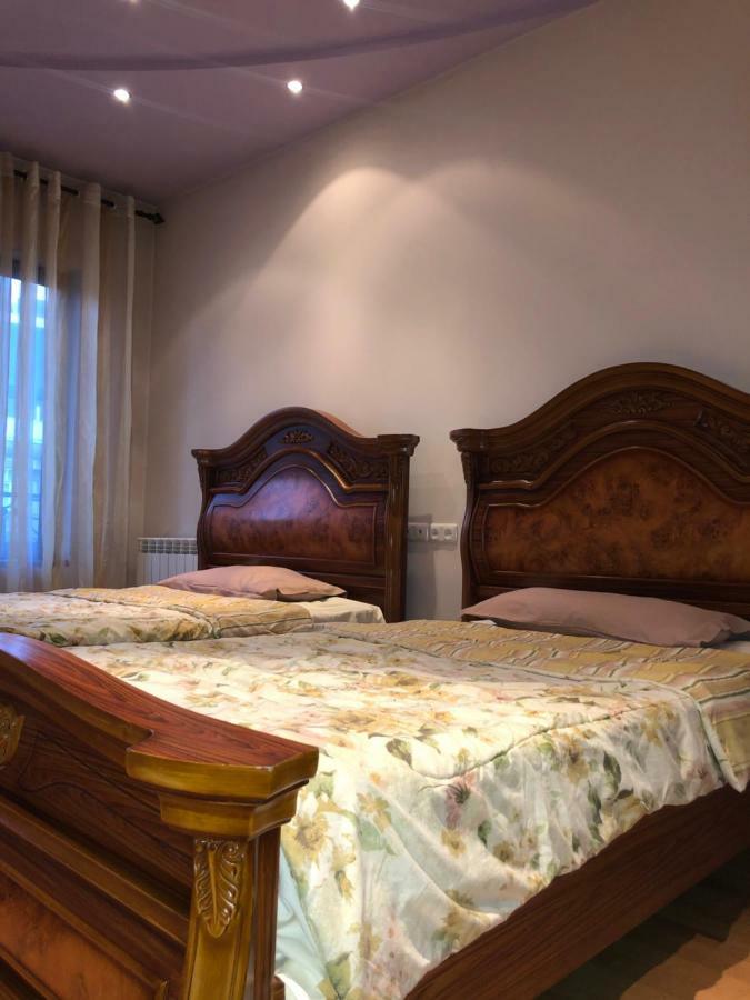 Luxury Tumanyan Apartment Yerevan Exterior foto